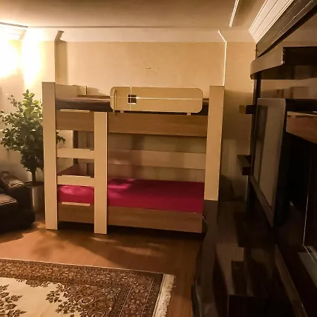 With Garden For A Family Vacation Apartamento Estambul
